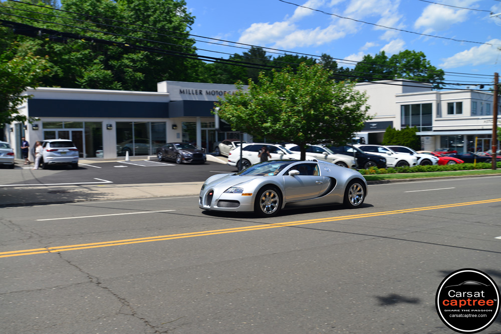 Bugatti Veyron Grand Sport